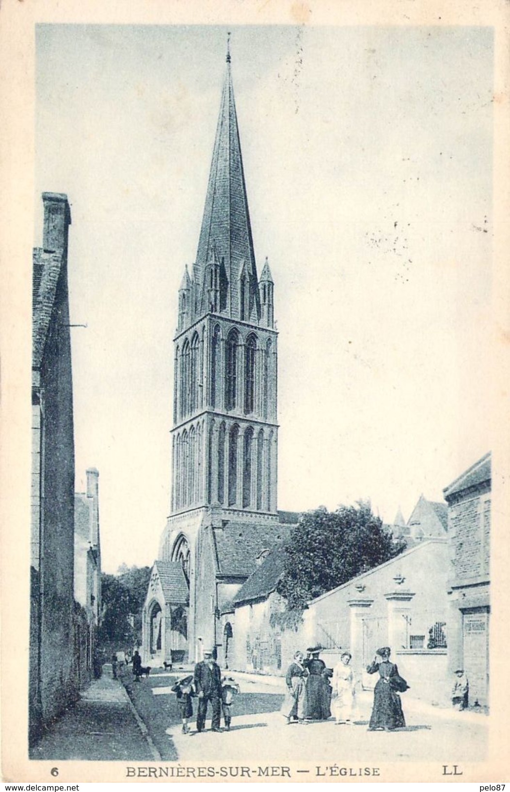 CPA Bernières-sur-Mer L'église (animée) PI 2312 - Autres & Non Classés