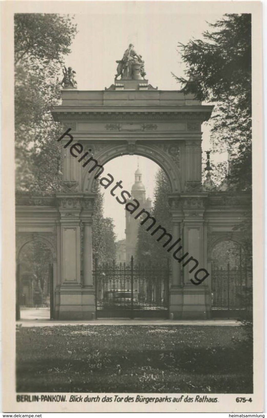 Berlin Pankow - Blick Durch Das Tor Des Bürgerparks Auf Das Rathaus - Foto-AK 30er Jahre - Verlag Ludwig Walter Berlin - Pankow