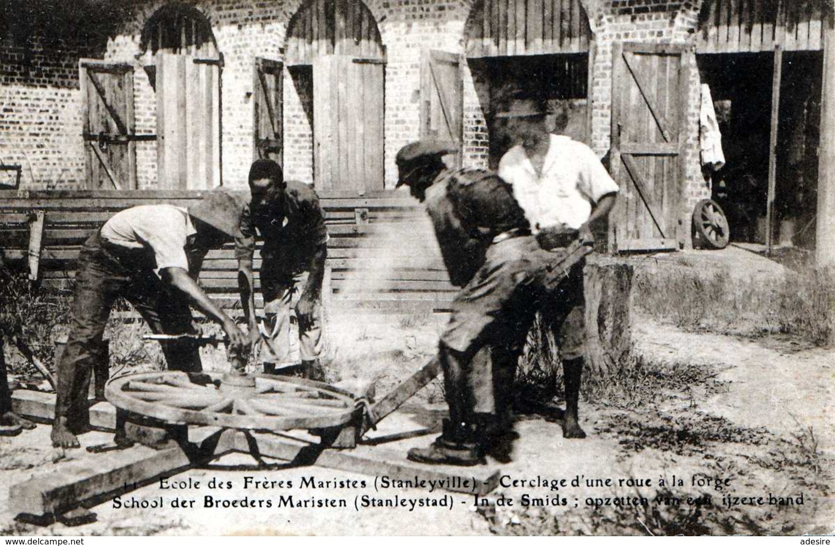 Ecole Des Frères Maristes (Kongo, Stanleyville) - Cerlage D'une Roue à La Forge, 191? - Sonstige & Ohne Zuordnung