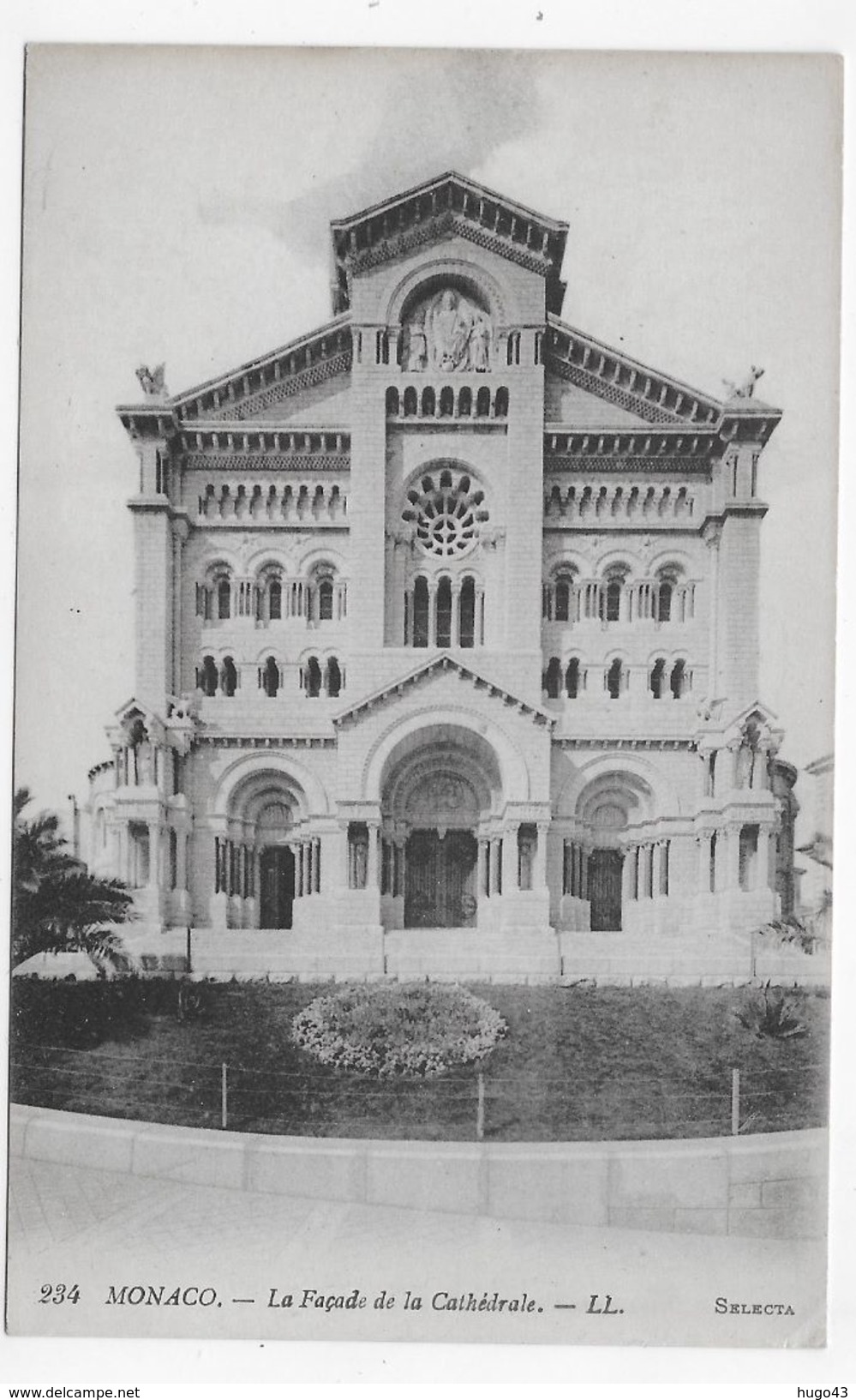 MONACO - N° 234 - LA FACADE DE LA CATHEDRALE - CPA NON VOYAGEE - Saint Nicholas Cathedral