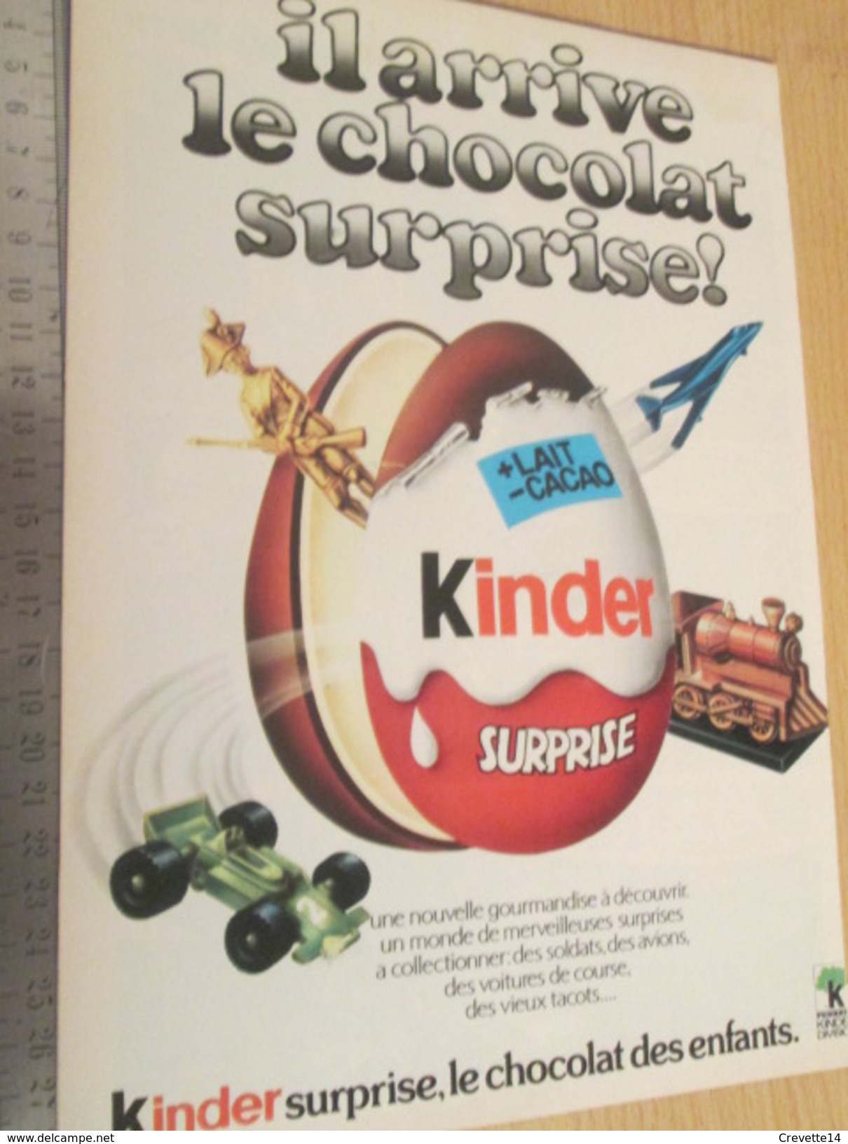 Page De Revue Des Années 60/70 / PUBLICITE KINDER LE CHOCOLAT SURPRISE  , Format  Page A4 - Autres & Non Classés