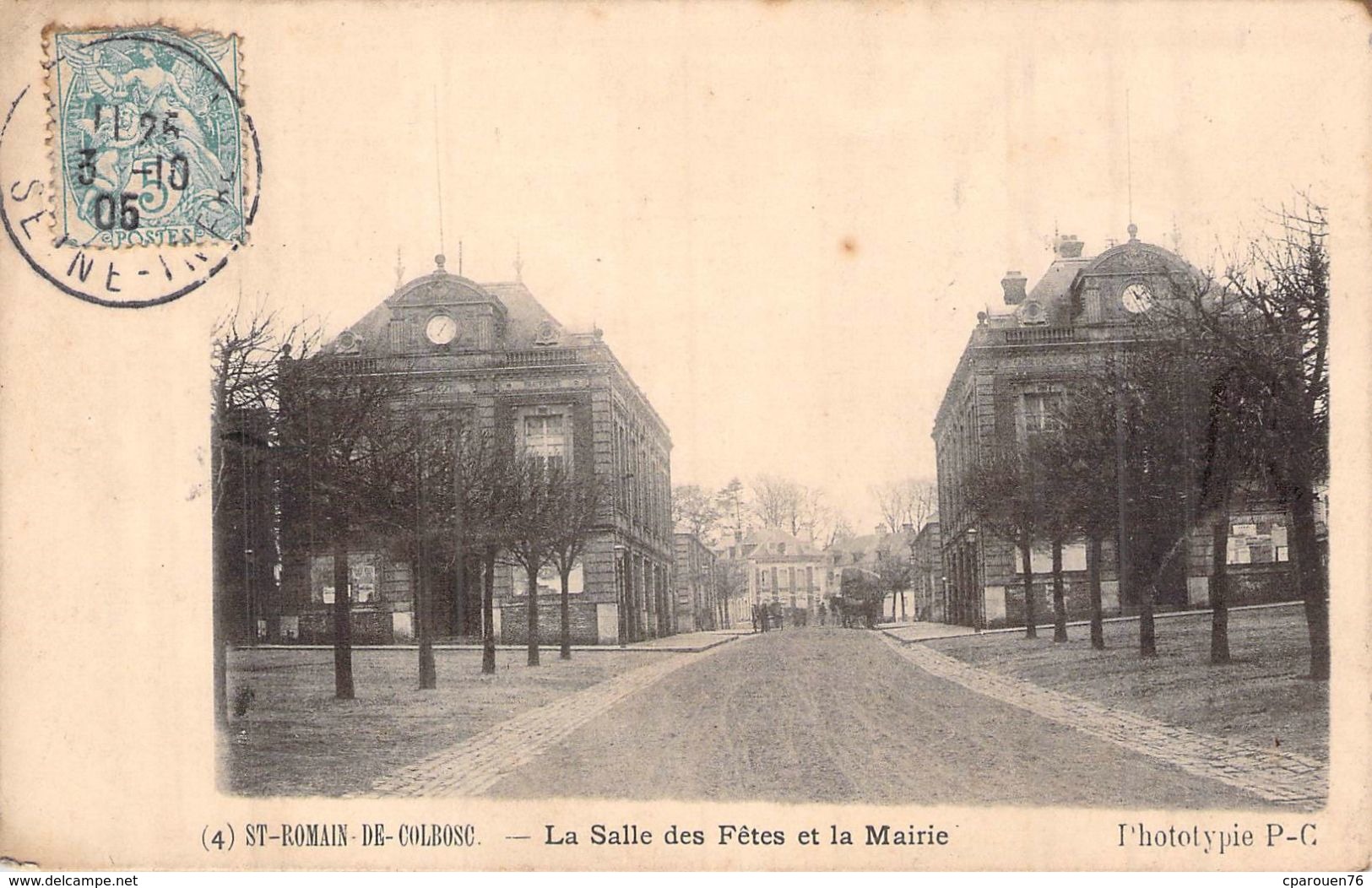 C P A 76 76] Seine Maritime > Saint Romain De Colbosc LA SALLE DES FETES ET LA MAIRIE - Saint Romain De Colbosc