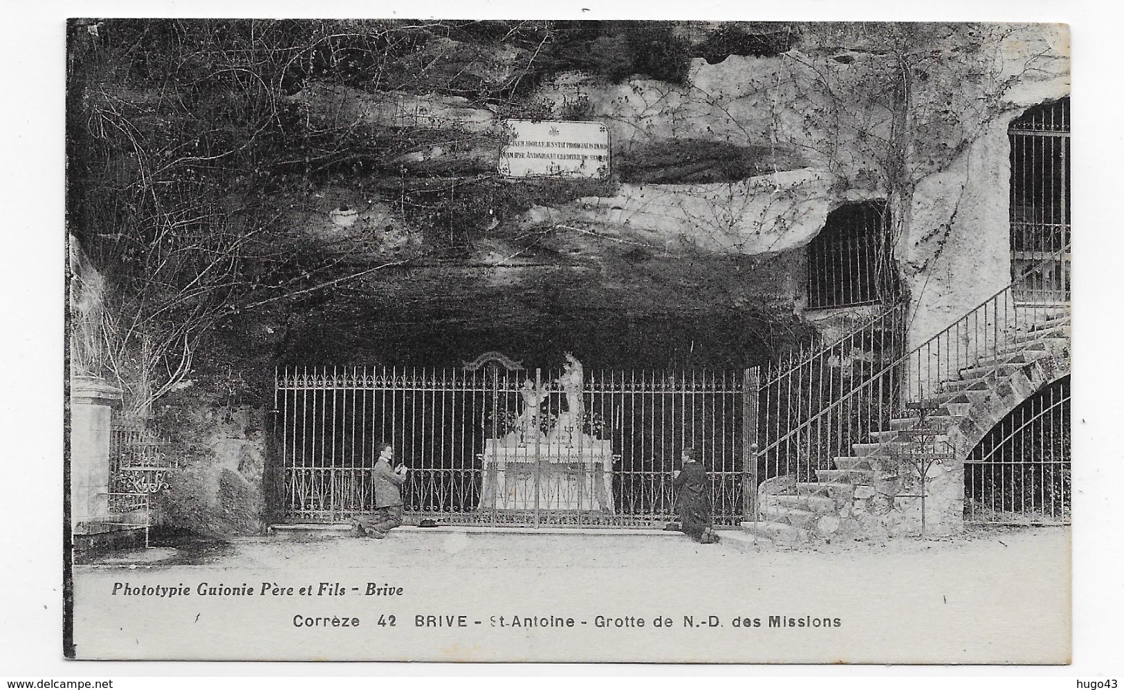 BRIVE - N° 42 - ST ANTOINE - GROTTE DE N.D. DES MISSIONS AVEC PERSONNAGES - CPA VOYAGEE - Brive La Gaillarde