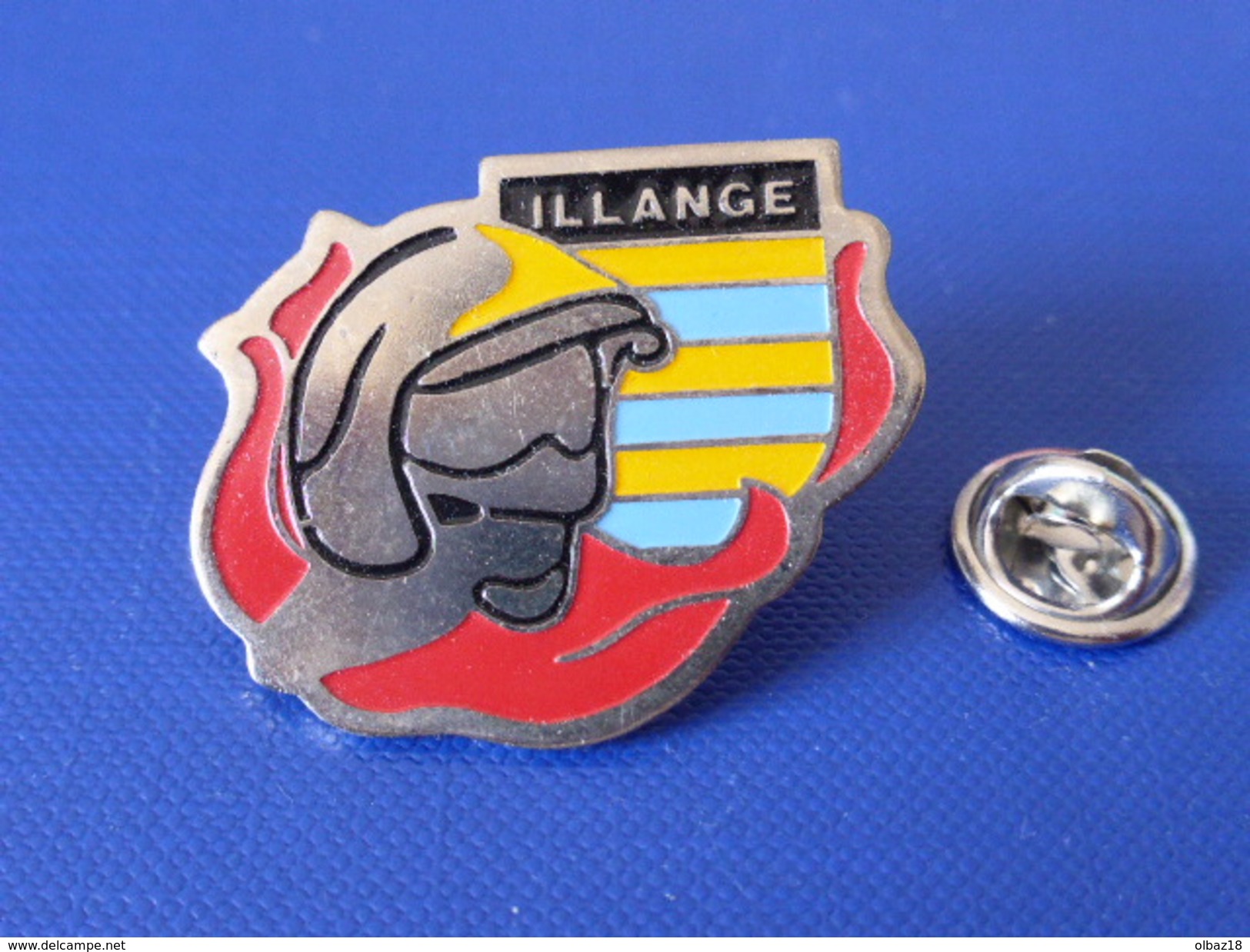 Pin's Sapeurs Pompiers Illange - Moselle - Casque - Blason Armoiries (KD19) - Pompiers