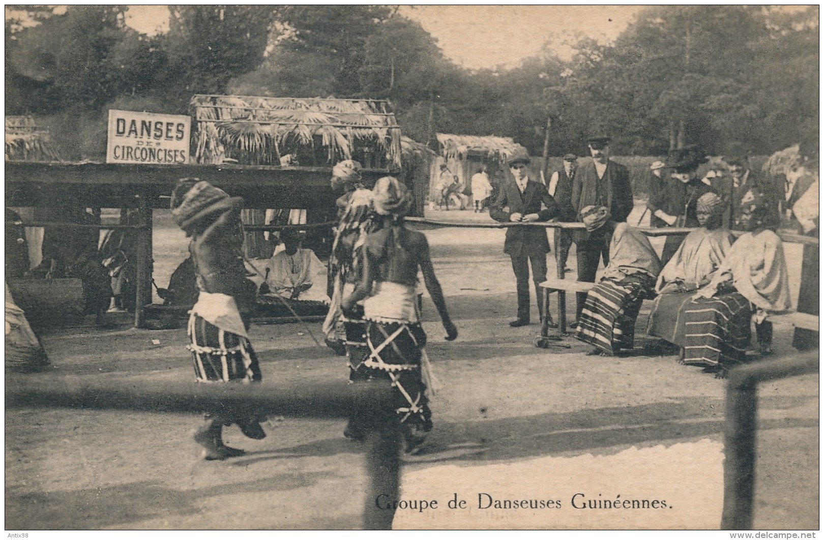 H1 - GUINÉE - Groupe De Danseuses Guinéennes - Guinée