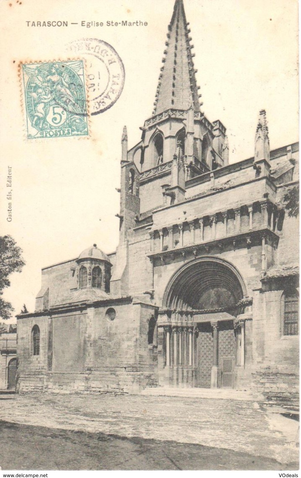 (13) Bouches-du-Rhône - CPA - Tarascon - L'Eglise Sainte-Marthe - Tarascon