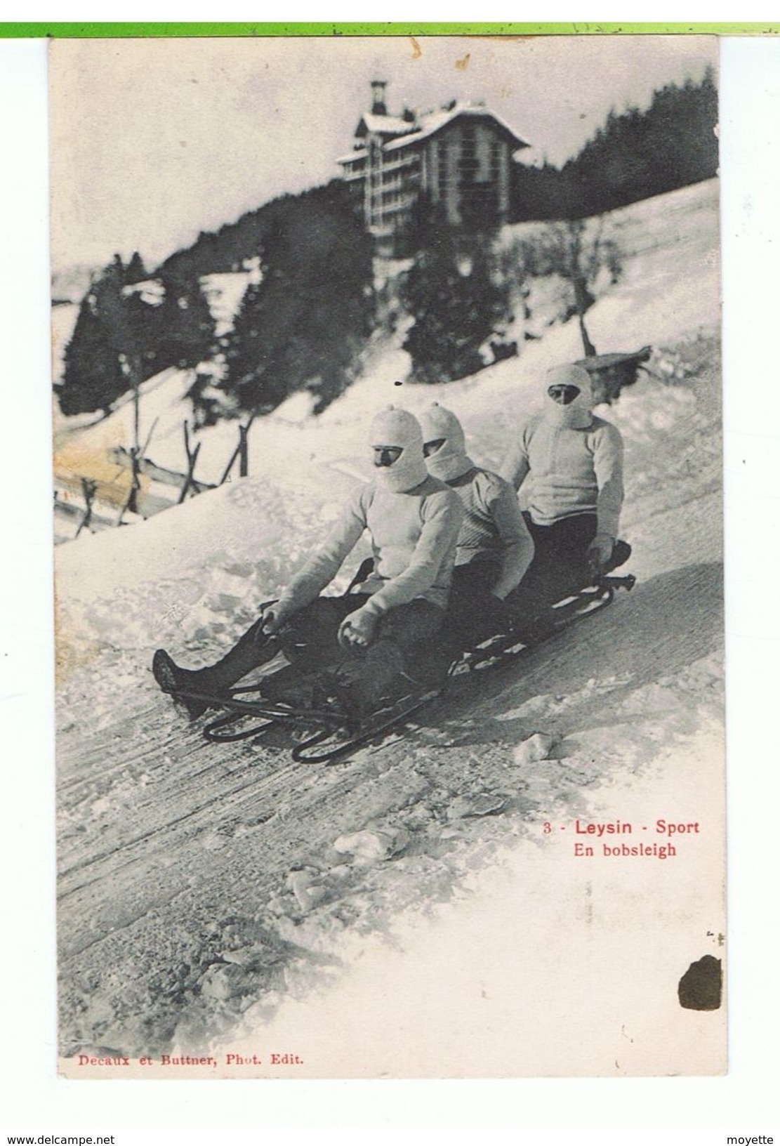 CPA-SUISSE-LEYSIN-SPORT-ANIMEE-3 SPORTIFS  QUI FONT DU BOBSLEIGH-AU 1 Er PLAN- - Autres & Non Classés