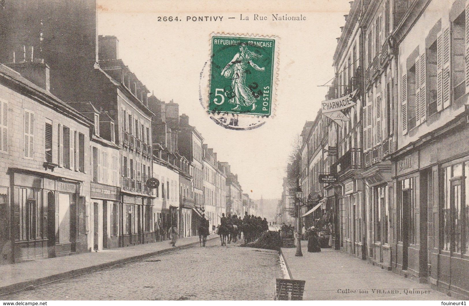 Pontivy - La Rue Nationale - Pontivy