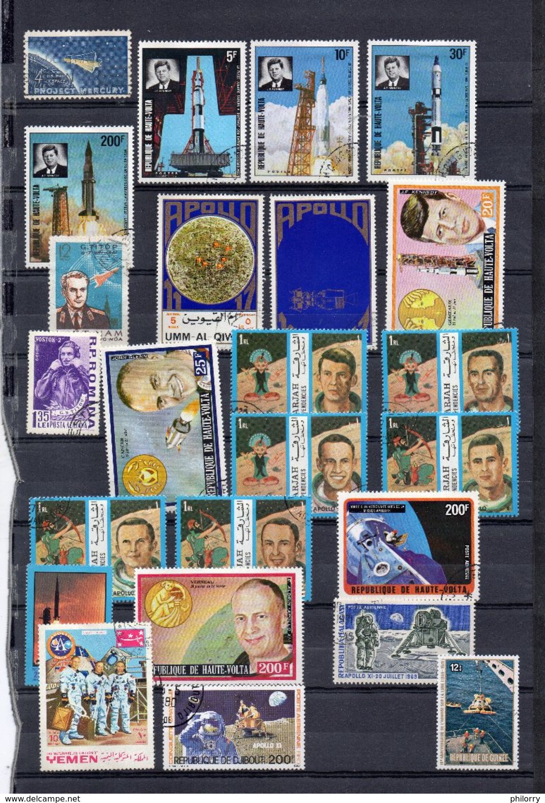 Collection Espace : 216 Timbres Et Feuillets - Autres & Non Classés