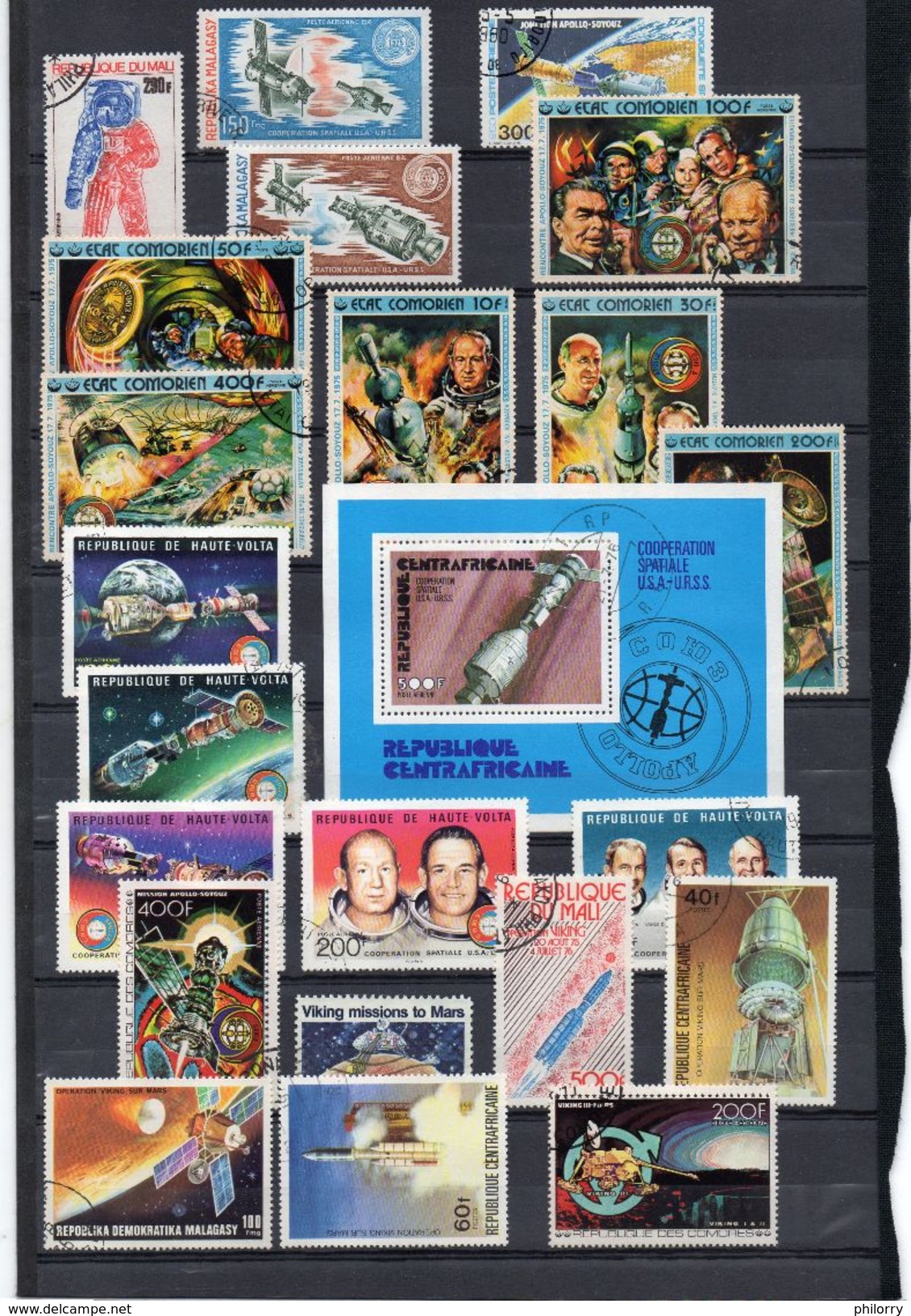 Collection Espace : 216 Timbres Et Feuillets - Autres & Non Classés