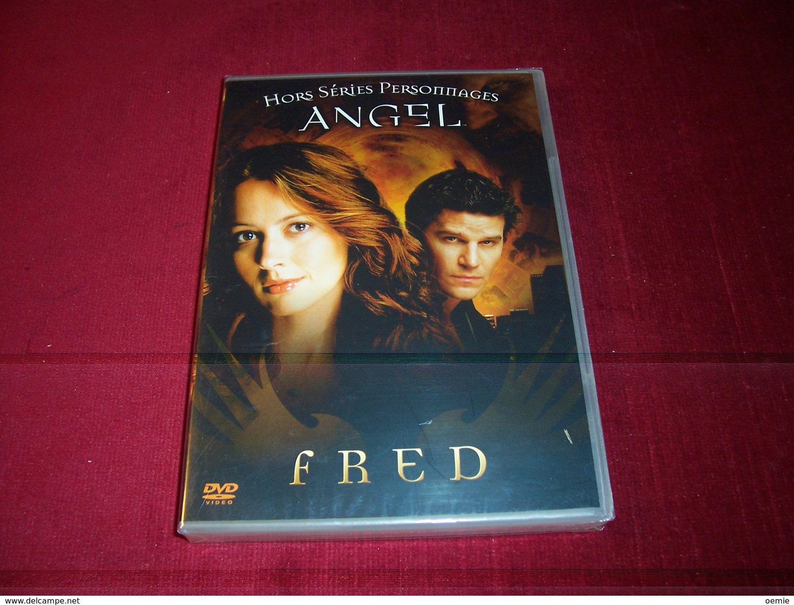 ANGEL   FRED  HORS SERIES PERSONNAGES  NEUF SOUS CELOPHANE 4 EPISODES DUREE 3 HEURES - Collections, Lots & Séries