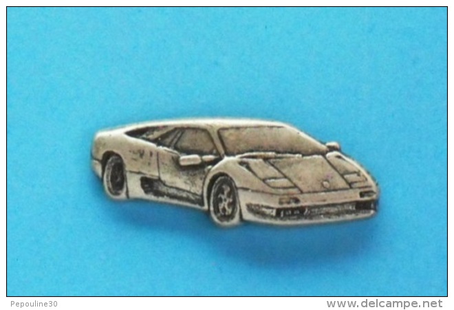 1 PIN'S  //   ** LAMBORGHINI DIABLO ** '3D ** - Ferrari