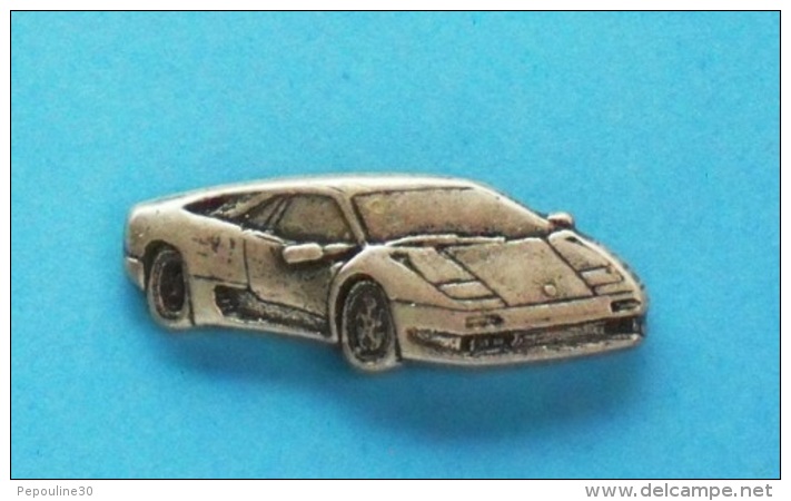 1 PIN'S  //   ** LAMBORGHINI DIABLO ** '3D ** - Ferrari