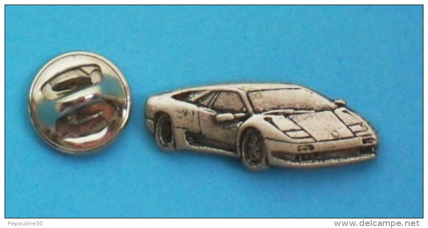 1 PIN'S  //   ** LAMBORGHINI DIABLO ** '3D ** - Ferrari