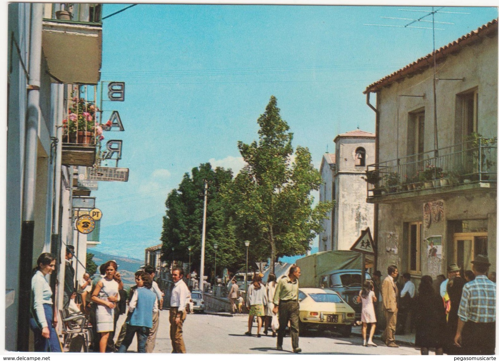 M019  RIONERO SANNITICO ISERNIA ZONA TURISTICA VIA ROMA 1970 CIRCA ANIMATA - Isernia