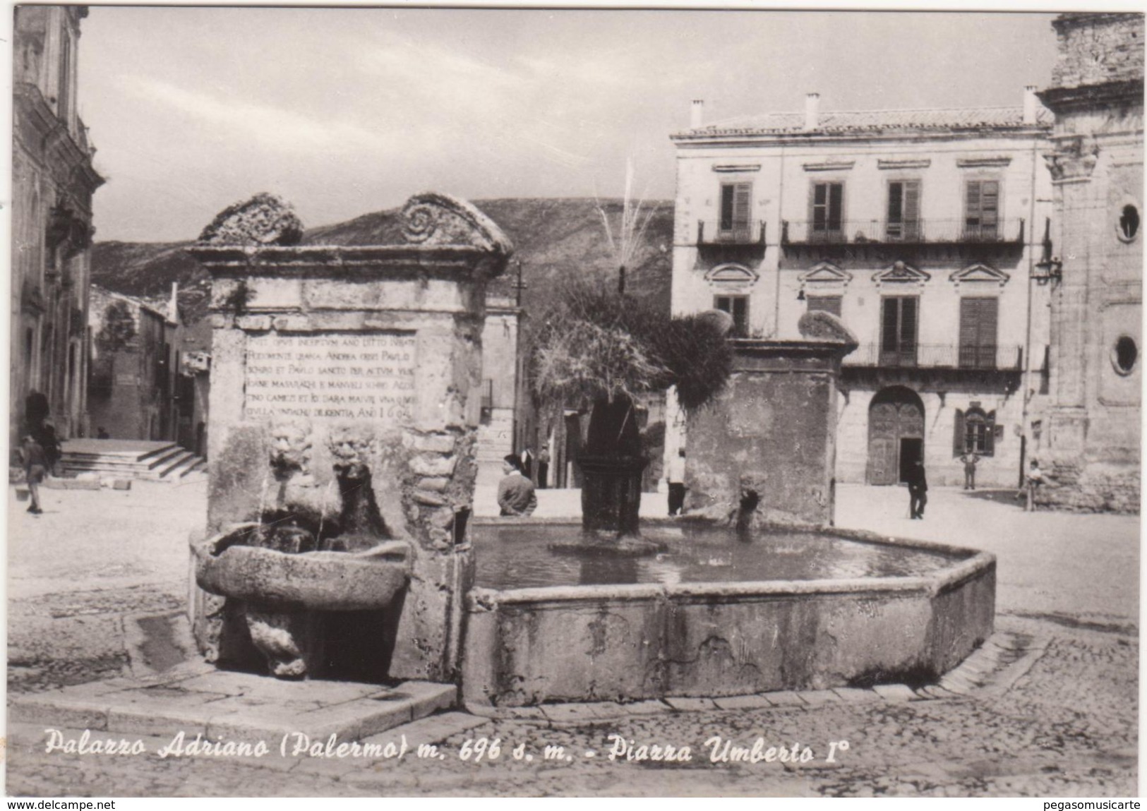 M021  PALAZZO ADRIANO PALERMO PIAZZA UMBERTO I° 1960 CIRCA ANIMATA - Palermo