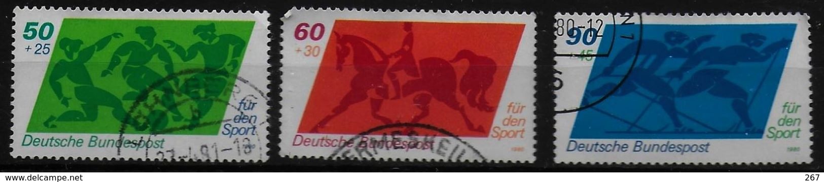 ALLEMAGNE    Oblitere   1980   Football Soccer Fussball  Cheval Hippisme Ski De Fond - Usati