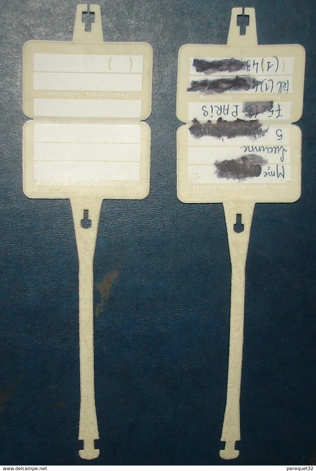 U.T.A. 2 Etiquettes à Bagage En Matiere Plastique,1 Neuve,1 écrite - Étiquettes à Bagages