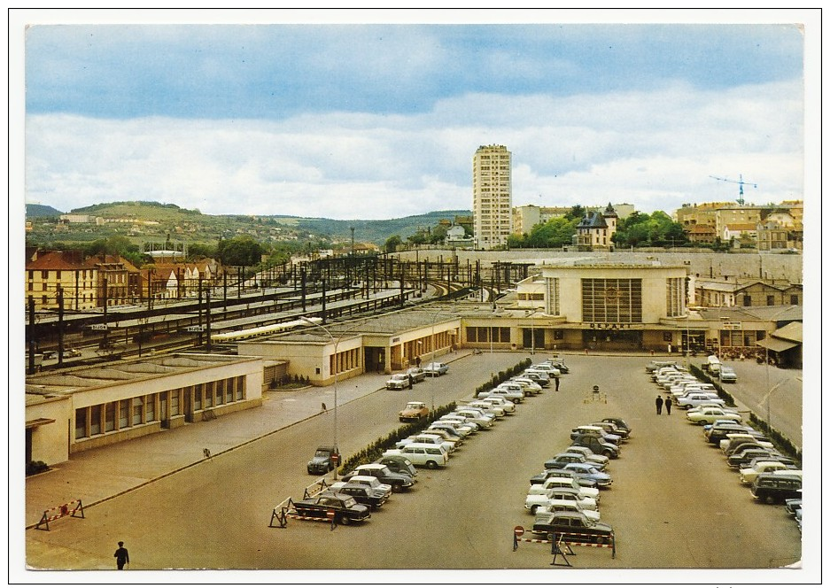 Dijon - La Gare Avec Parking - Usagé 1966 - Dijon