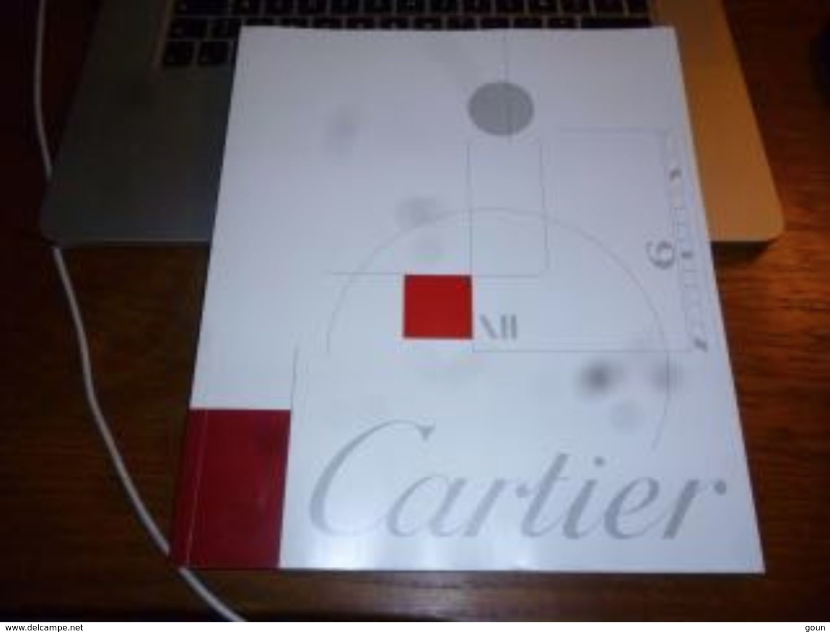 Catalogue Cartier Montre Horlogerie  80 Pages Nombreuses Photos Avec Folder Trinity - Andere & Zonder Classificatie