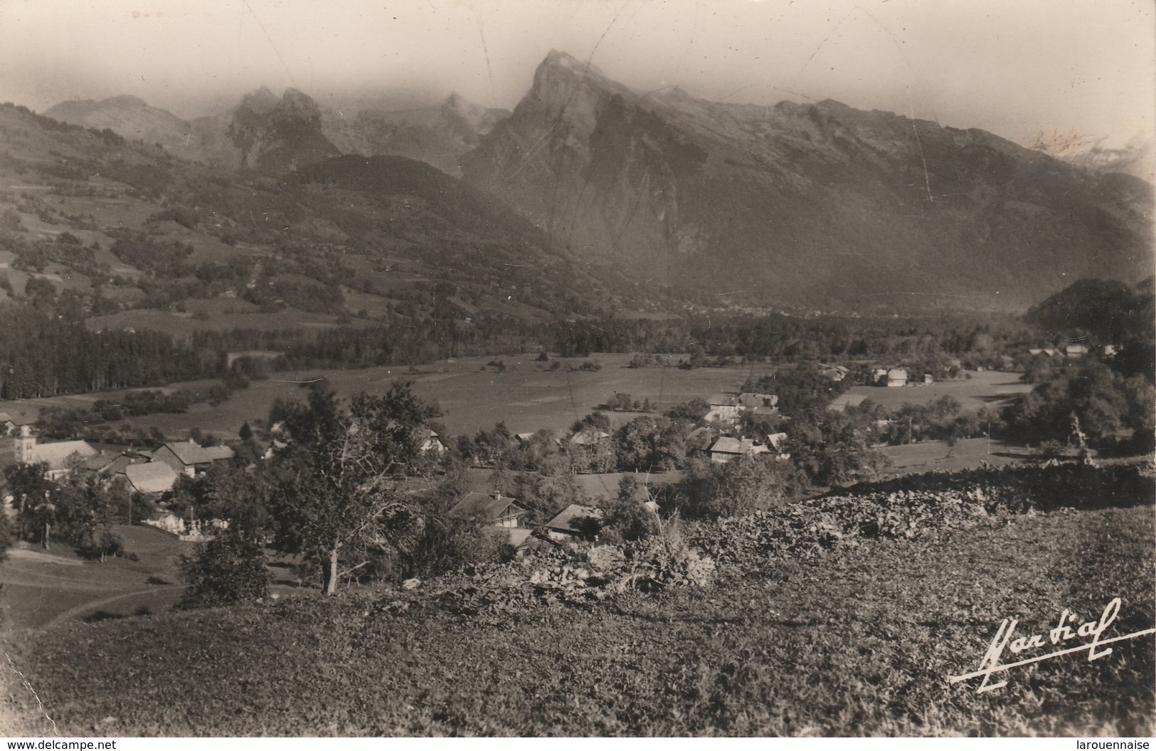 74 - MORILLON - Vue Générale En Direction De Samoëns - Autres & Non Classés