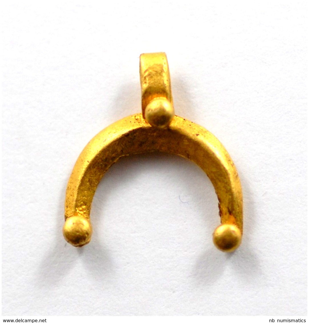 Roman Gold Lunar Crescent Pendant - Archéologie