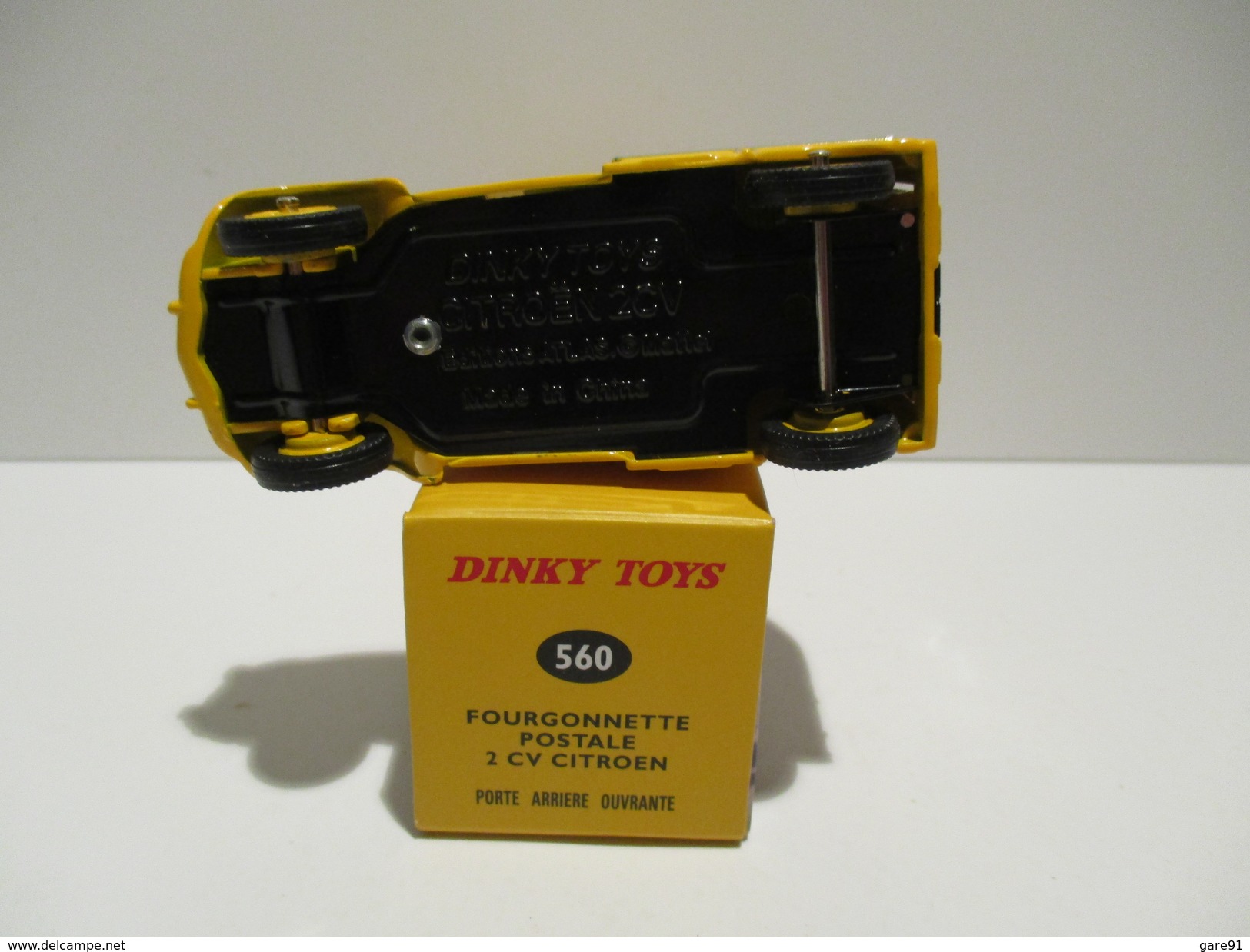 DINKY TOYS ATLAS : CITROEN 2 CV FOURGONNETTE POSTALE - Autres & Non Classés