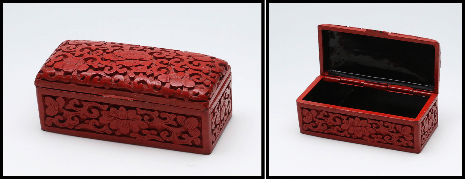 Boîte Chinoise En Laque Sculptée Rouge, 2 Comp., 89x40x30mm. - TB (cf BB P.77) - Stamp Boxes