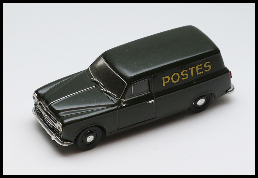 Voitures. Peugeot 403 Camionnette 1962, éd. Norev. - TB - Stamp Boxes