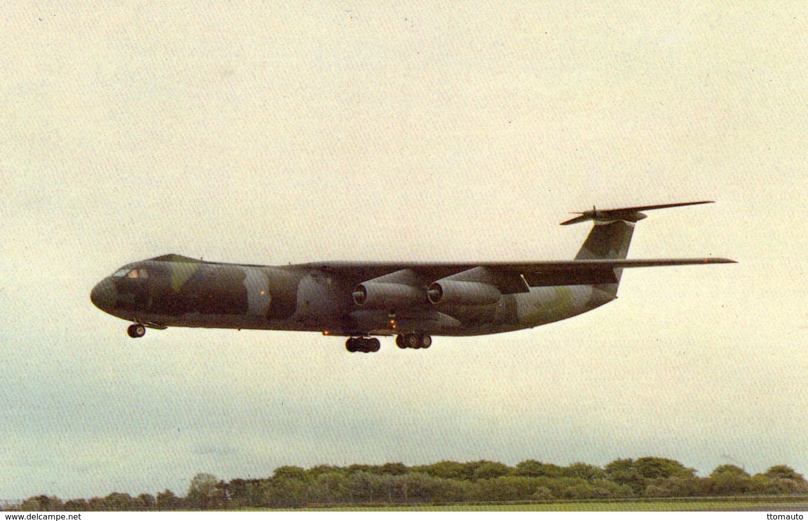 Lockheed C141A Starlifter Of USAF Military Airlift Command  -  CPM - 1946-....: Ere Moderne