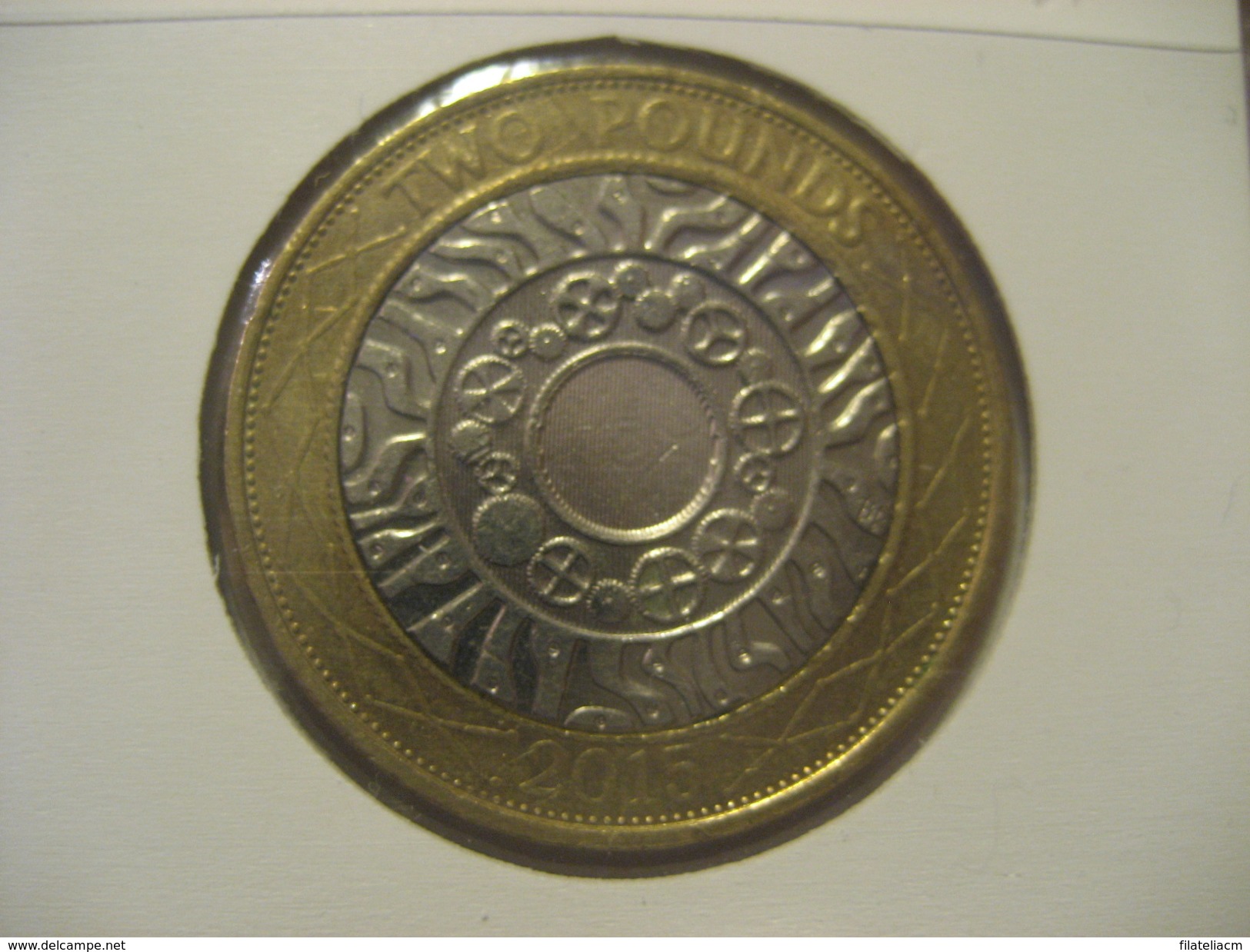 2 Pounds 2015 ENGLAND Great Britain QE II Good Condition Bimetallic Coin - 2 Pounds