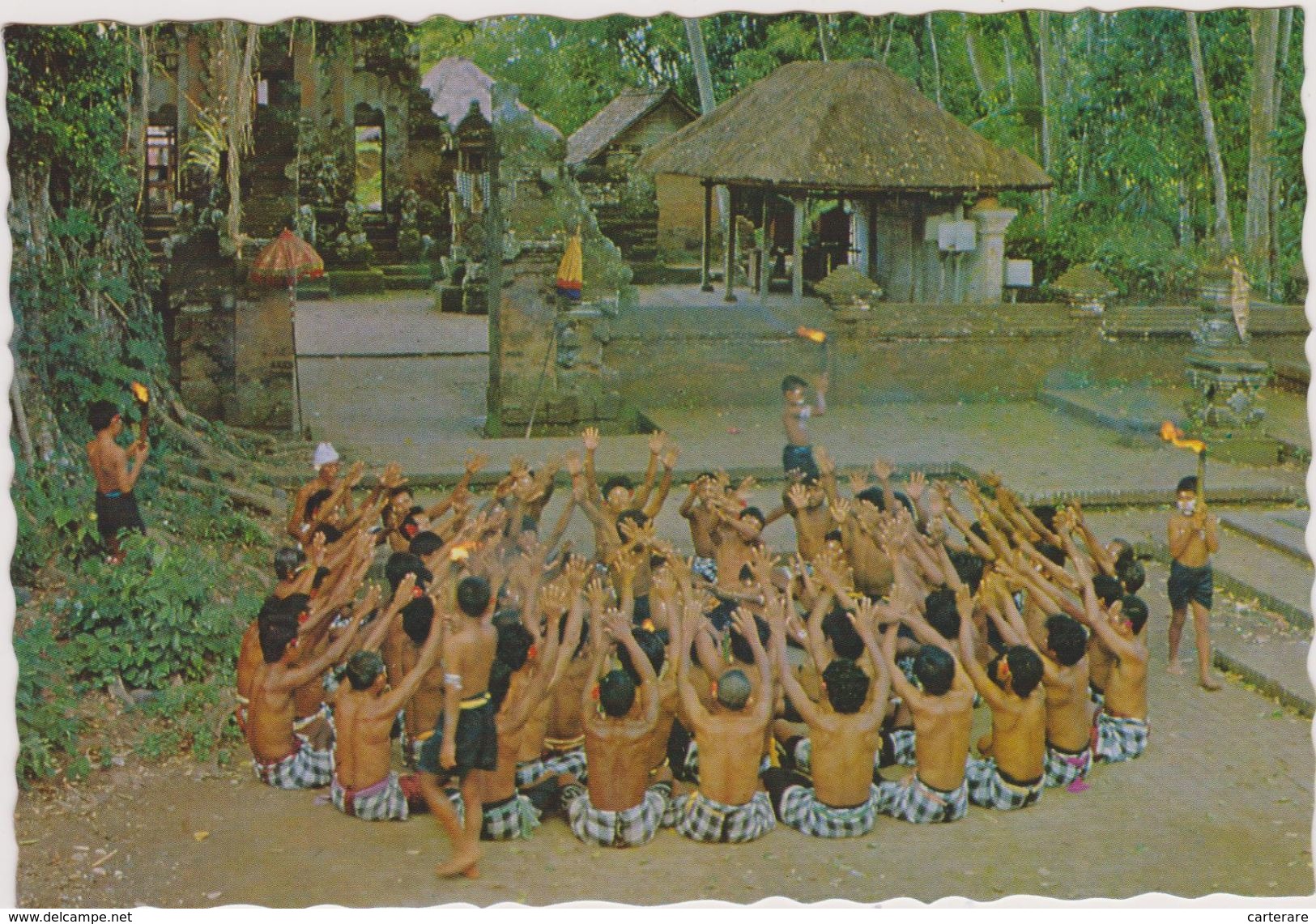 INDONESIE,INDONESIA,ASIE,ASIA,BALI,ILE,PRES JAVA,LOMBOK,RANGDA,DANSEUSE,DANCEUSE,SUBALI - Indonésie