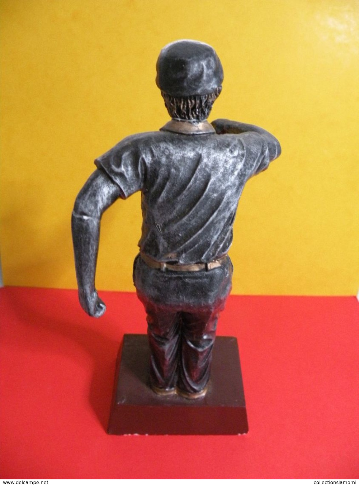 Trophée De Pétanque, Sculpture De 22 Cm Ht -Trophy Bowls, Sculpture 22 Cm Ht (restauré) - Pétanque