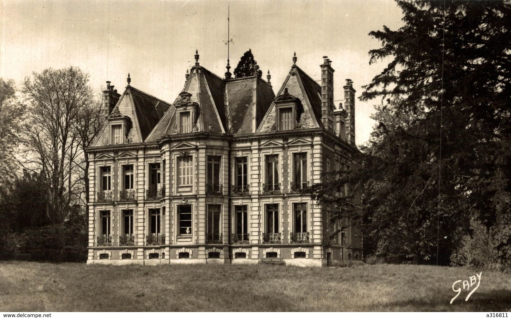 BOURGTHEROULDE  LE CHATEAU - Bourgtheroulde