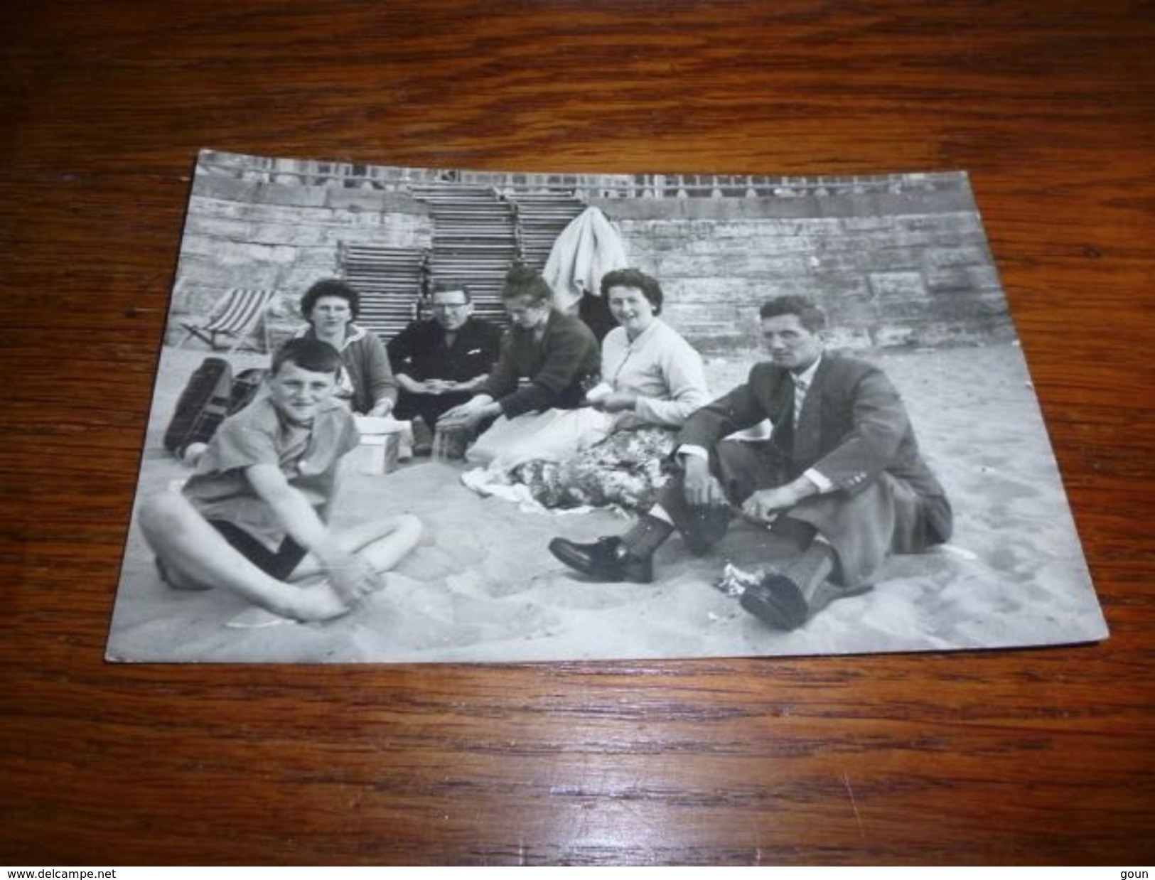 Belle Carte Photo Margate Famille Sur La Plage En 1961 - Margate