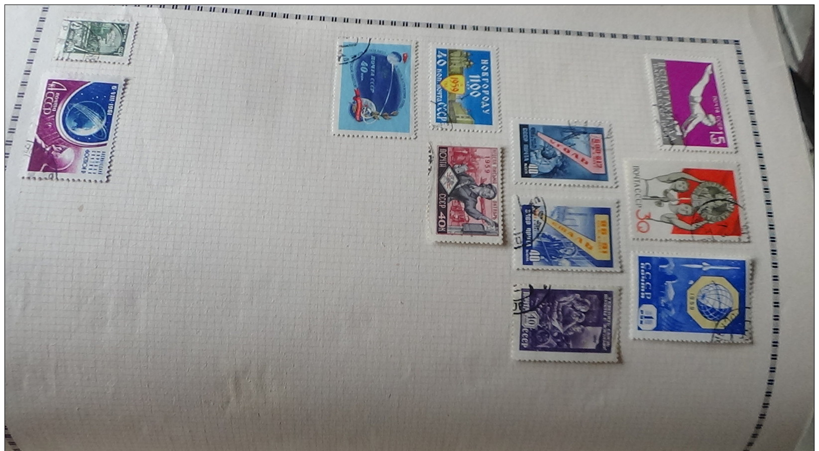 Album de 1ers  timbres oblitérés du monde (qqs **) Voir commentaires !!!