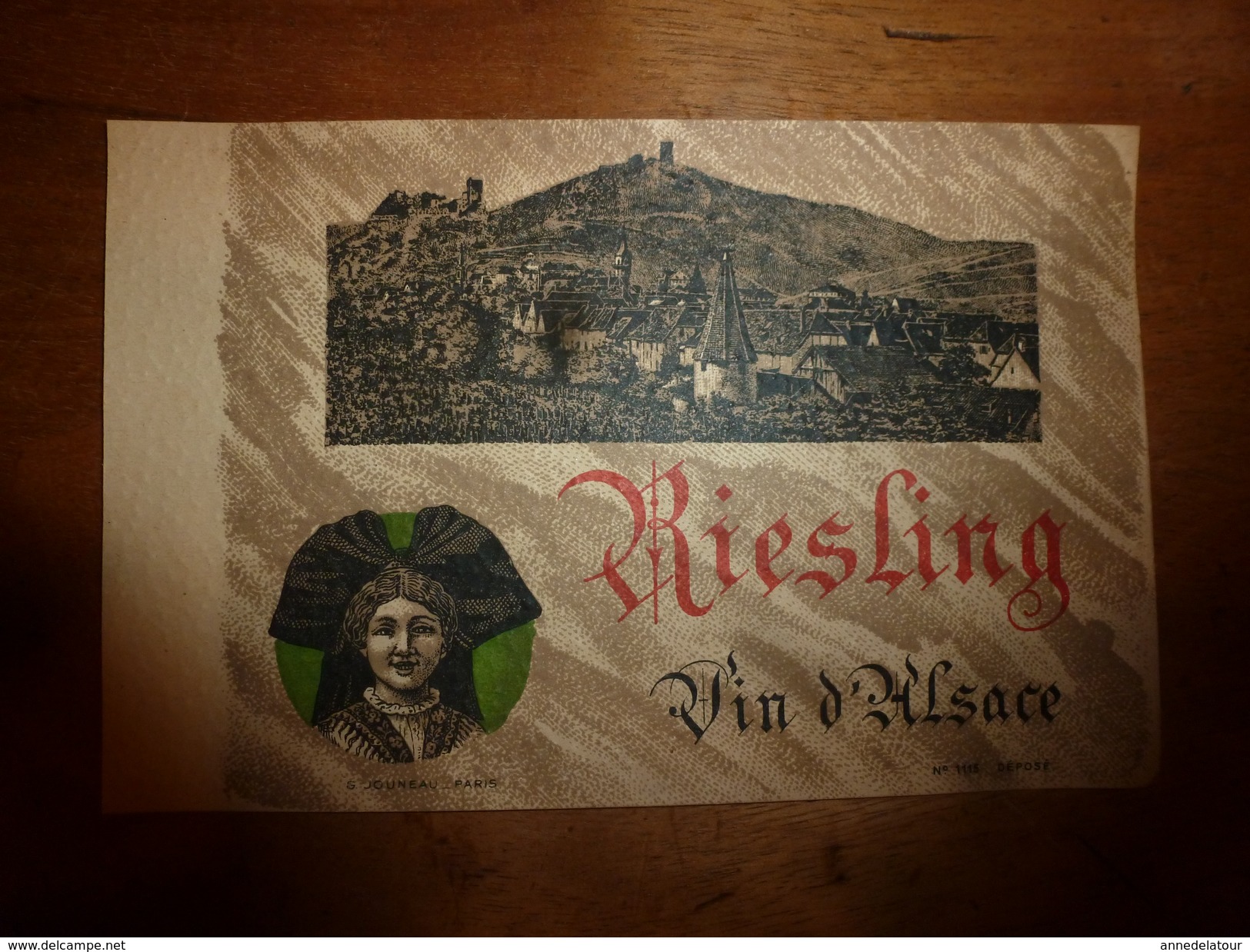 1920 ? Spécimen étiquette De Vin D'ALSACE  RIESLING​,  N° 1115  Déposé,  Imp. G.Jouneau  3 Rue Papin à Paris - Trajes