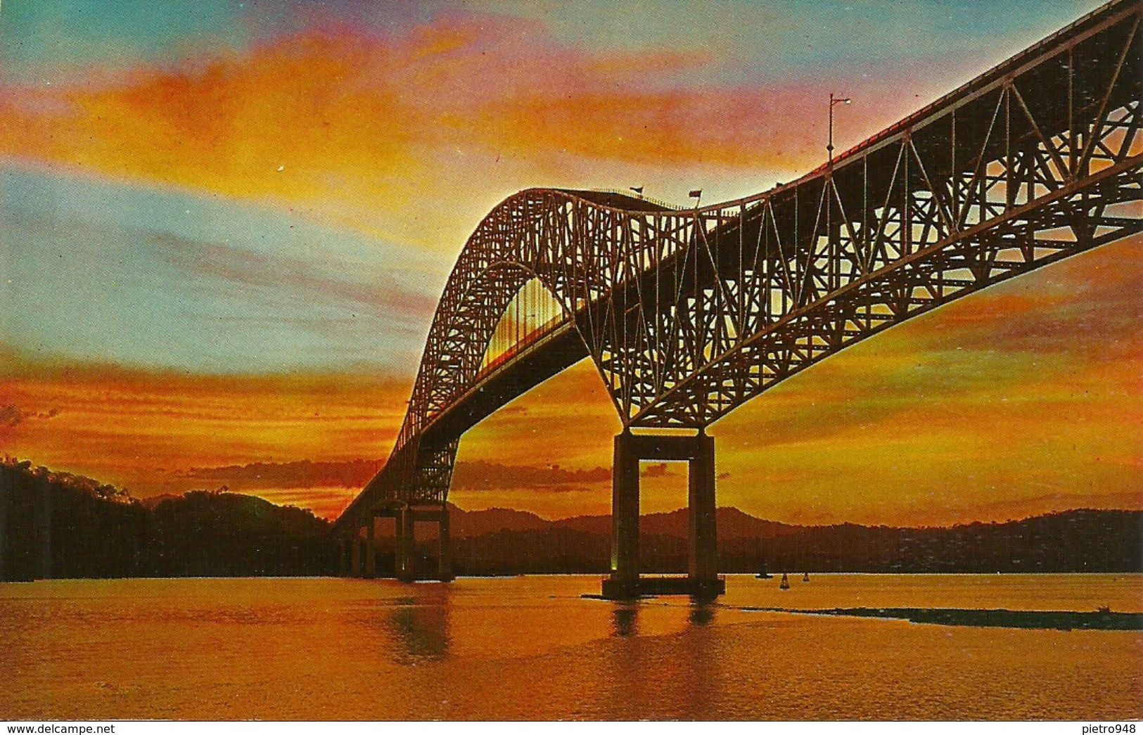 Republica De Panama, Panama, Puesta Del Sol Detras Del Puente De Las Americas, Sunset At  Thatcher Ferry Bridge - Panama