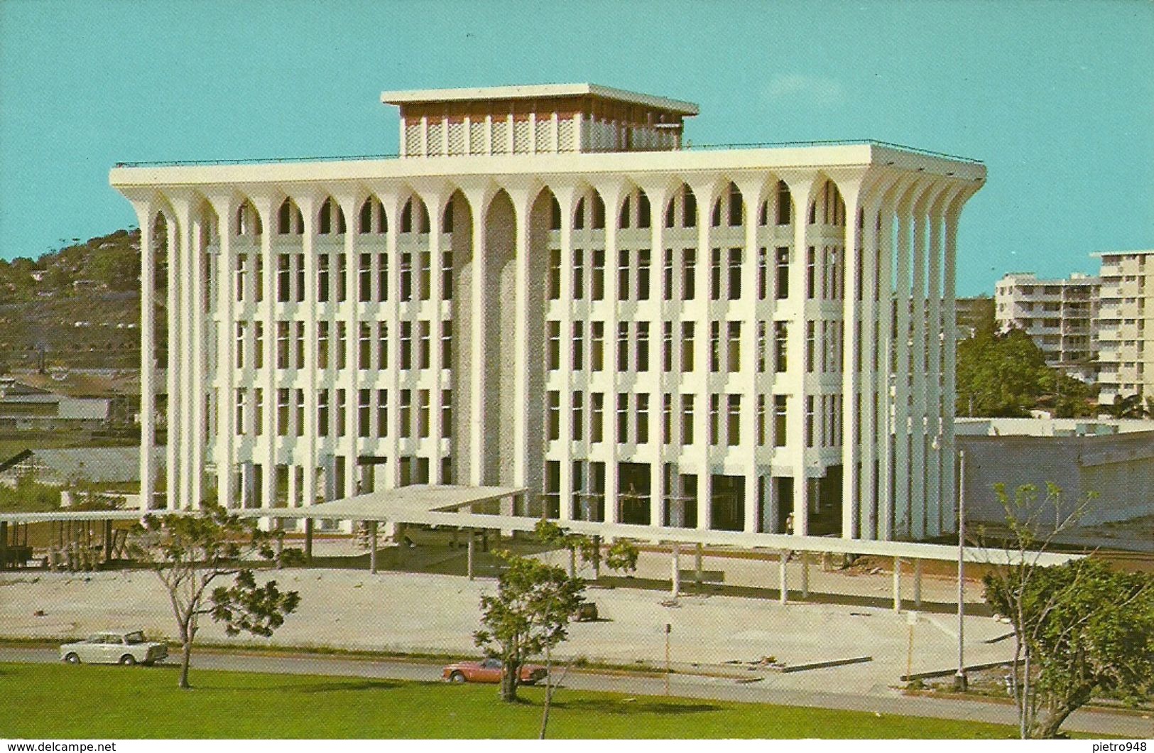 Panama, Edificio De La Facultad De Derecho Y Ciencias Politicas, Building Of The Faculty Of Law And Political Sciences - Panama