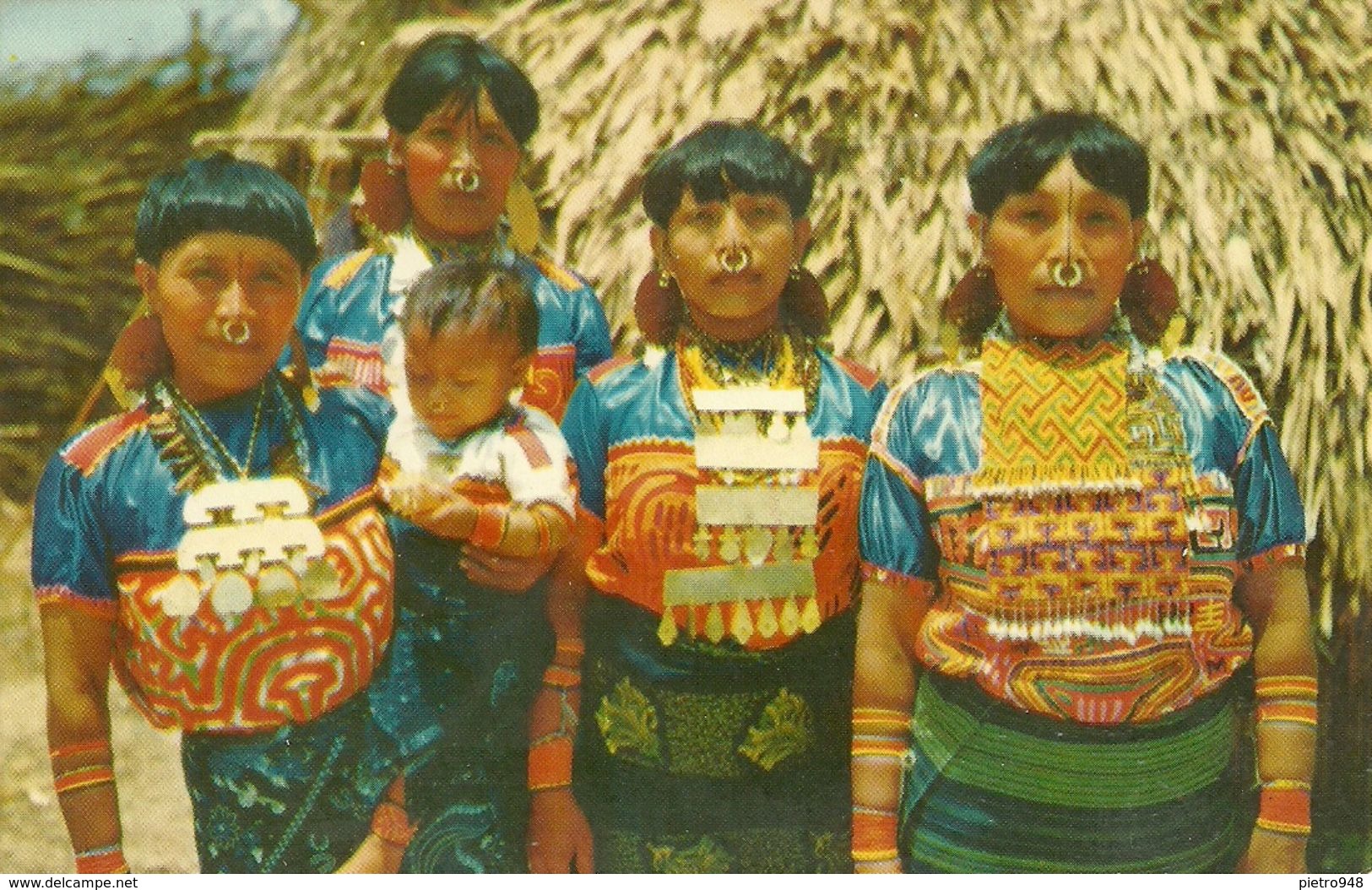 Republica De Panama, Indias De Las Islas De San Blas, Indian Women Of San Blas Islands In Their Dresses & Adornement - Panama