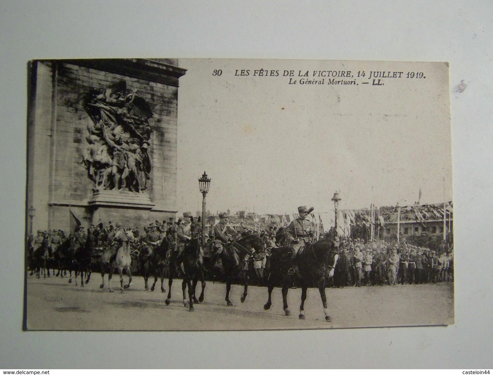 50 WW1,  Les Fetes De La Victoire 14 Juillet 1919 Le GENERAL MORTUORI - Guerre 1914-18