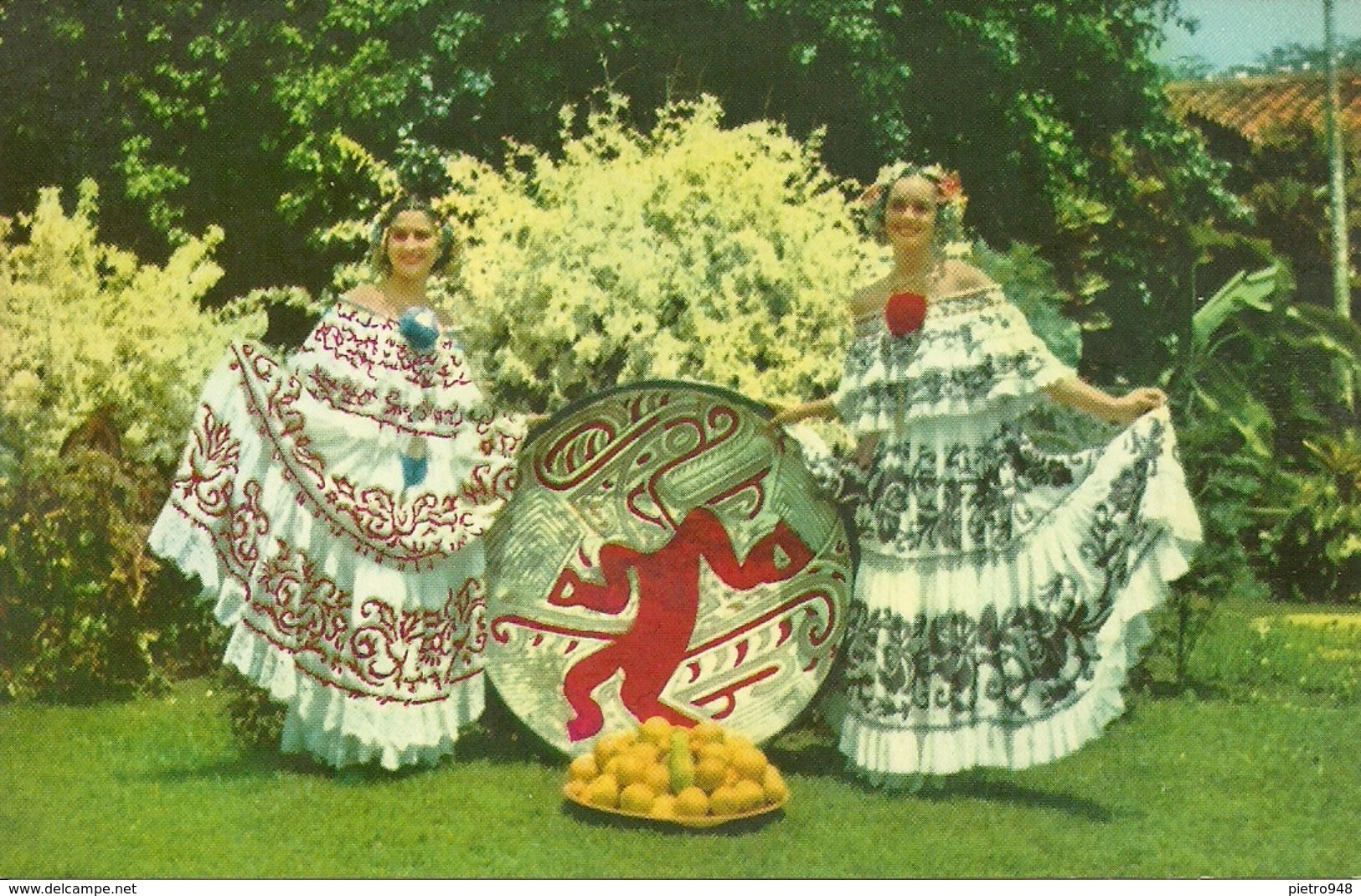 Republica De Panama, The "Polleras" National Dresses Worn Mostly On Festive Occasions And During "Carnival" Time - Panama