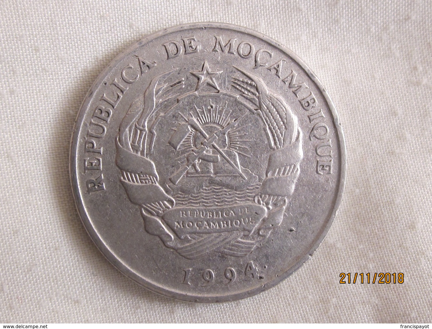 Mozambique: 50 Centavos,1, 2, 5, 10, 25, 500 & 1000metical - Mozambique