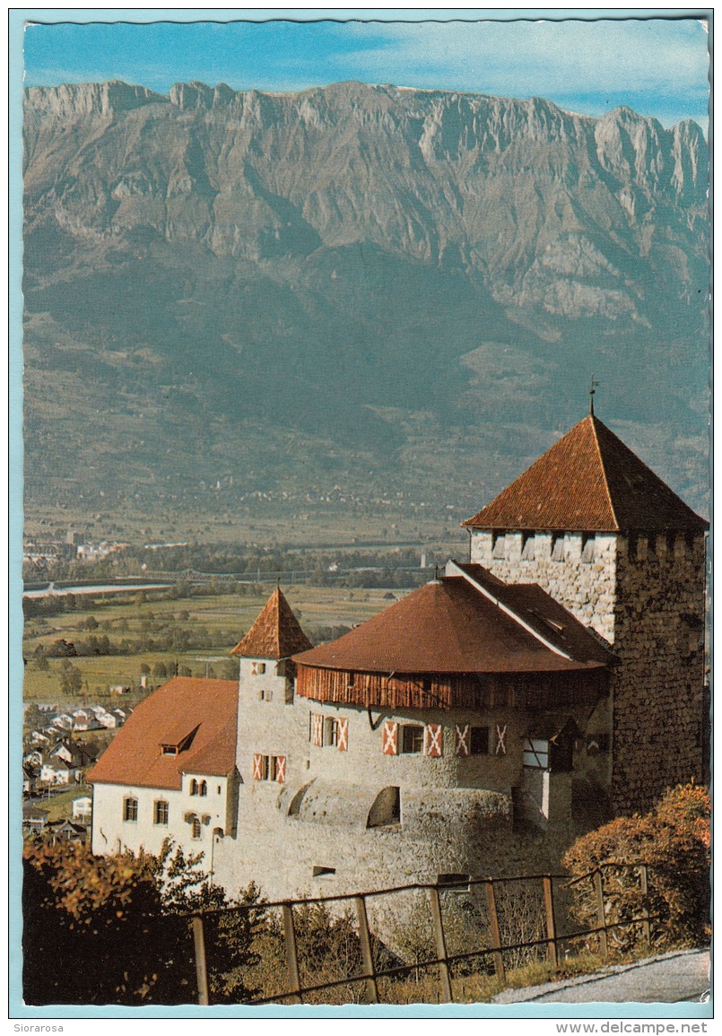 Furstentum Liechtenstein - Schlob Vaduz Mit Kreuzbergen 2126mt. - Liechtenstein