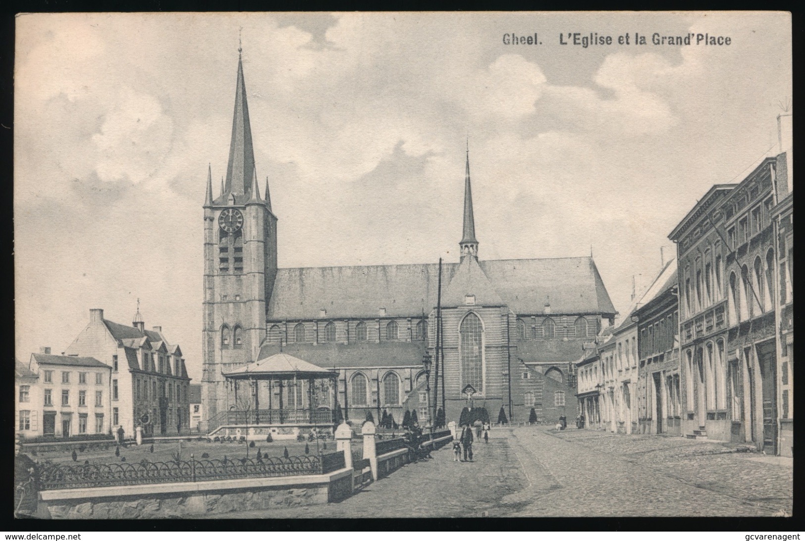 GEEL - L'EGLISE ET LA GRAND'PLACE - Geel