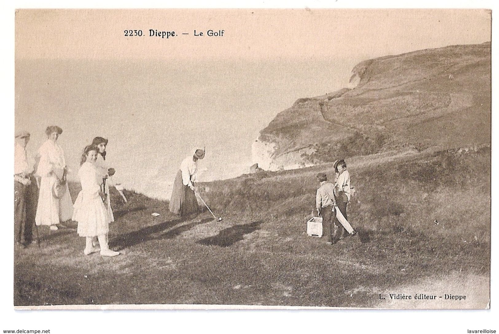 CPA 76 DIEPPE LE GOLF SUR LES FALAISES TRES RARE BELLE CARTE !! - Dieppe