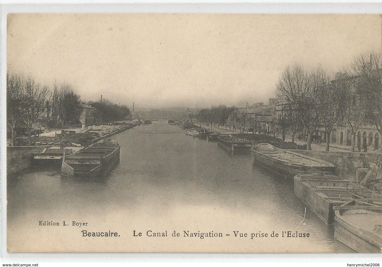 30 Gard - Beaucaire Le Canal De Navigation Vue Prise De L'écluse Péniche Ed Boyer L - Beaucaire