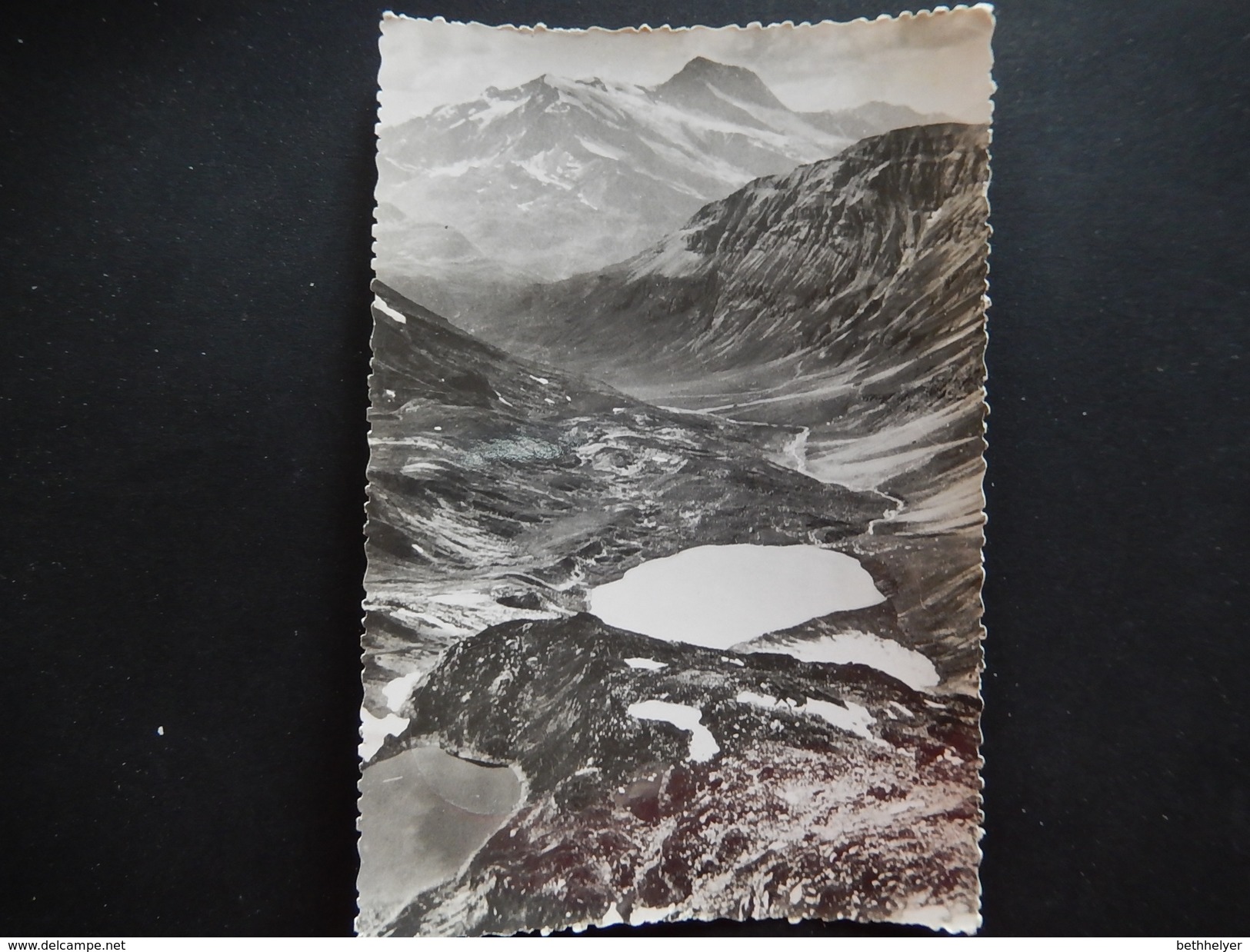 CPSM - (73) - TRES RARE - LE LAC DE LA SASSIERE ET LE MONT POURRI - PHOTO VERITABLE -  TIMBREE - R10524 - Other & Unclassified