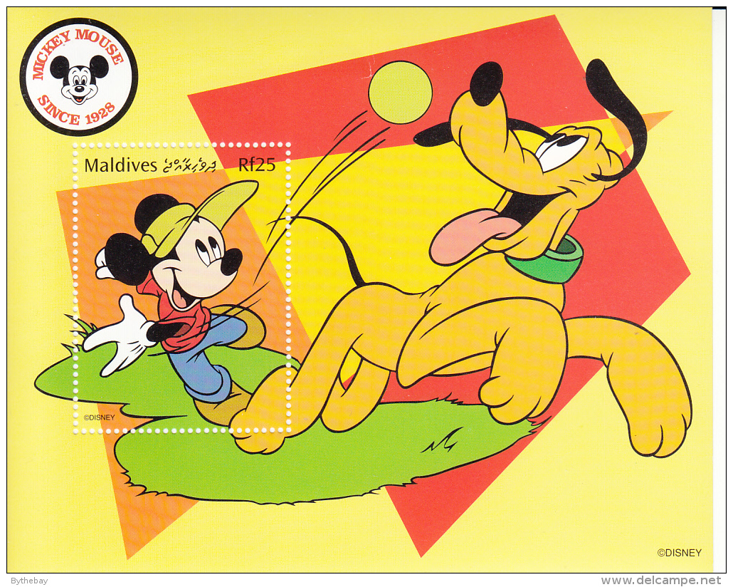 Maldives 1999 MNH Scott #2362 Souvenir Sheet Rf25 Mickey Throwing Ball - Disney