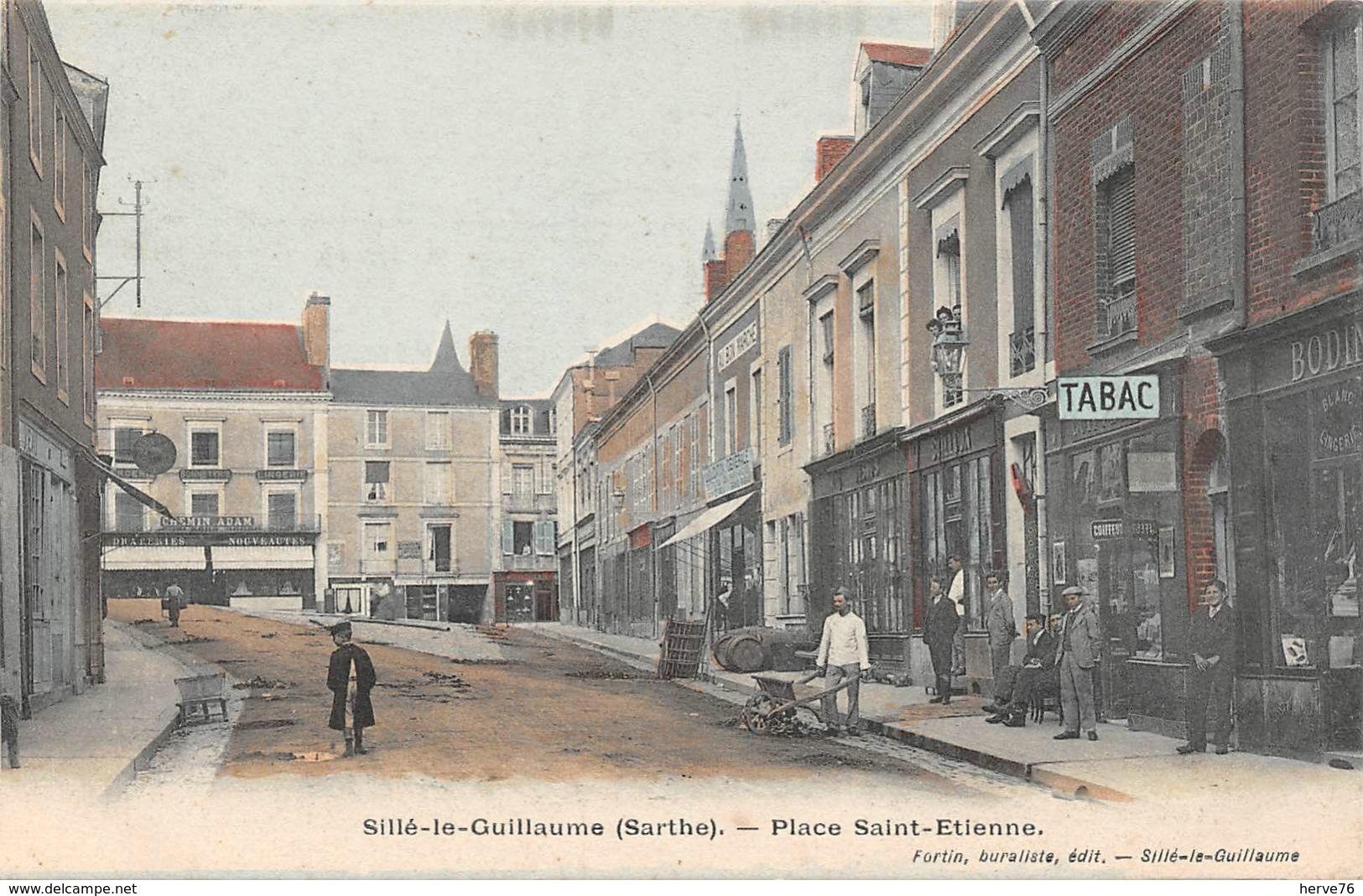 SILLE LE GUILLAUME - Place Saint Etienne - Sille Le Guillaume